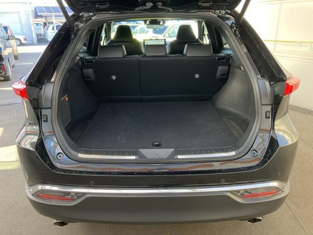 �ƂĂ��L�X�A�傫�ȊJ�����̉׎��X�y�[�X�ł��ˁB�@�J�����L�X������A�傫�ȉו����y�X���[�o�����Ⴂ�܂��ˁB�@�ו��X�y�[�X�͍L���ق��������ł���ˁB