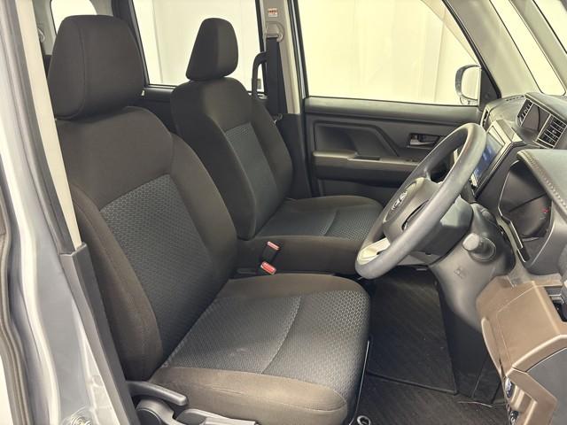 ルーミー G 追突軽減ブレーキ パワステ フルフラット Aストップ LEDライト Rカメラ 記録簿付 横滑り防止システム ドライブレコーダー エアバック セキュリティーアラーム パワーウィンドウ ナビ&TV ETC(10枚目)