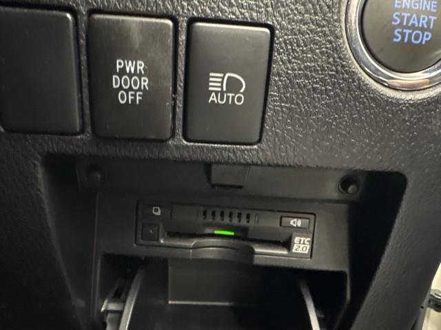 アルファード 2.5S 両側電動パワースライドドア サンル-フ 地上デジタル Wエアコン フルオートエアコン 盗難防止システム 横滑り防止 AW クルーズC ナビ&TV パワーステアリング メモリナビ 点検記録簿 エアバック(8枚目)