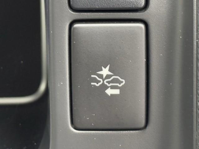 ハイエースバン ロングスーパーGL Wエアコン Bカメラ LEDライト パワーウインドウ 横滑防止 ドライブレコーダー フルセグテレビ DVD視聴可 キーレスエントリー メモリーナビ オートエアコン ETC パワーステ 記録簿有 ABS(15枚目)