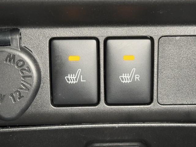 タンク カスタムＧ－Ｔ　スマキ－　地上デジタル　アルミホイル　踏み間違い防止装置　両側電動ドア　ＬＥＤヘッドライト　クルコン　リアカメラ　横滑り防止装置　ＥＴＣ　キーレス　ドライブレコーダー　ＴＶナビ　オートエアコン　ＤＶＤ（15枚目）