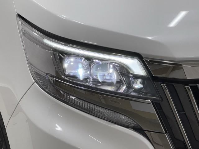 エスクァイア ハイブリッドGiプレミアムパッケジブラックテーラード 誤発進抑制機能 AC100V ドライブレコーダ 1オーナー アイドリングストップ Bカメラ スマートキー ナビ&TV イモビライザー LEDランプ ETC車載器 クルーズコントロール アルミ 地デジ(18枚目)