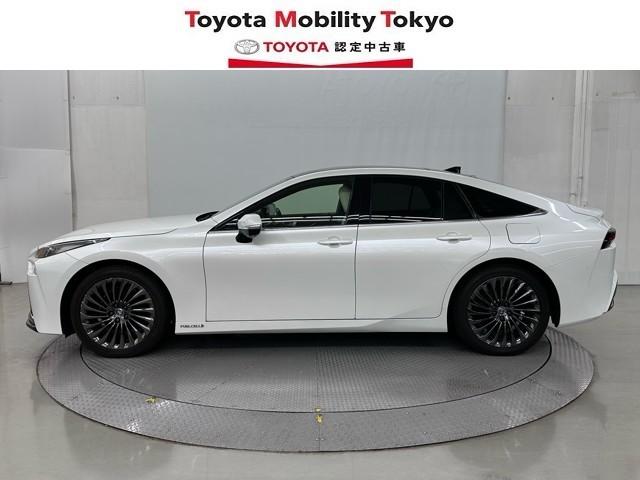 MIRAI Z エグゼクティブパッケージ パノラマルーフ レザーシート LEDヘッド フルセグTV アルミホイール オートクルーズコントロール 寒冷地仕様 キーフリー エアバッグ ABS 盗難防止装置 スマートキー パワーシート ETC(3枚目)