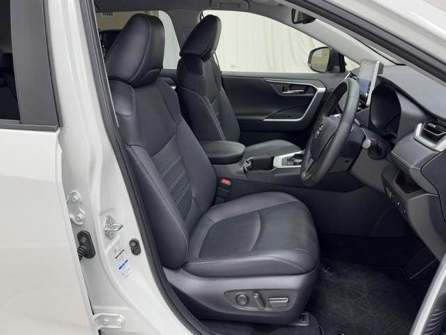 RAV4 ハイブリッドG 衝突被害軽減装置 ドライブレコーダ ワンオーナ- バックモニター 整備記録簿 地デジTV LEDヘッドライト スマキー 電動シ-ト AWD TVナビ パワステ 横滑り防止装置 クルコン AAC AW(14枚目)