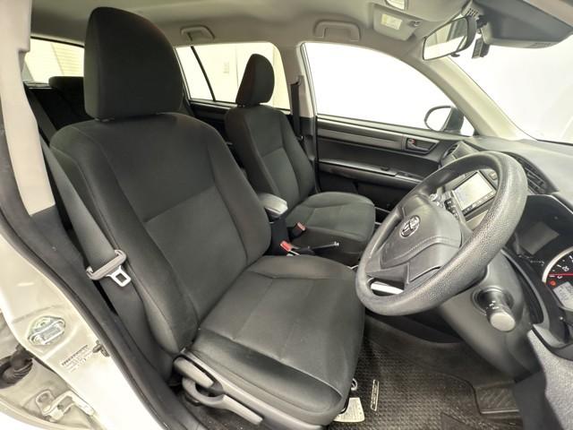 カローラフィールダー EX ドライブレコーダー 1セグ スマートキー&プッシュスタート PW メディアプレイヤー接続 メモリナビ キーレス エアバッグ 記録簿 マニュアルエアコン 横滑り防止装置 ETC ナビ&TV ABS(10枚目)