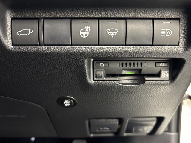 RAV4 G Zパッケージ 寒冷地仕様車 インテリジェントクリアランスソナー 整備記録簿 AWD LEDライト アルミホイル オートクルーズ 横滑り防止装置 バックガイドモニター 盗難防止装置 デュアルエアバッグ メモリナビ(8枚目)