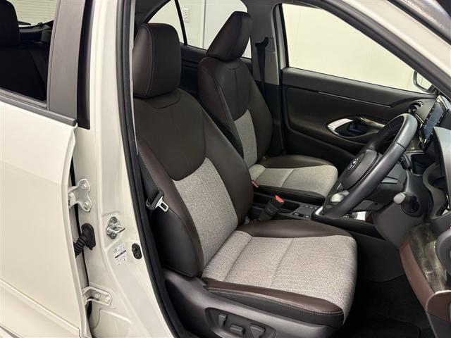 ヤリスクロス ハイブリッドZ ドライブレコーダ インテリジェントキー アルミホイル LEDライト 1オ-ナ- リアカメラ ナビ クルーズコントロール 整備記録簿 横滑り防止システム メモリーナビゲーション 電動シ-ト パワステ(10枚目)