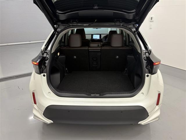 ヤリスクロス ハイブリッドZ ドライブレコーダ インテリジェントキー アルミホイル LEDライト 1オ-ナ- リアカメラ ナビ クルーズコントロール 整備記録簿 横滑り防止システム メモリーナビゲーション 電動シ-ト パワステ(12枚目)