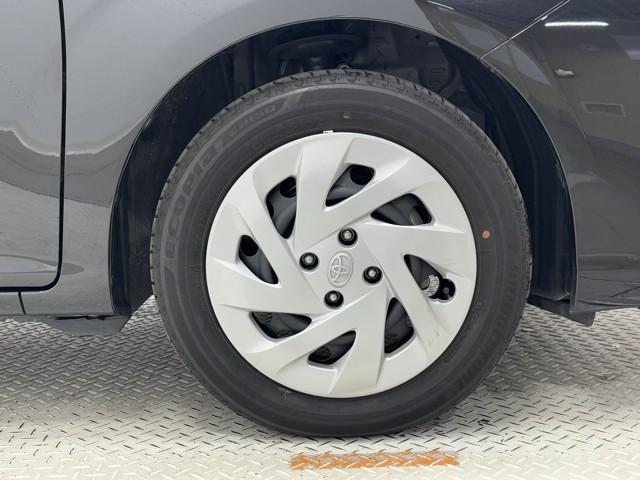 カローラフィールダー ハイブリッド　ＥＸ　衝突軽減　サイドエアバック　Ｂモニター　ドラレコ　アイドリングストップ　ワンセグ　オートエアコン　横滑り防止装置　ナビＴＶ　ＥＴＣ　キーレス　メモリーナビ　記録簿　ＡＢＳ　パワステ　エアバッグ　ＡＵＸ（18枚目）