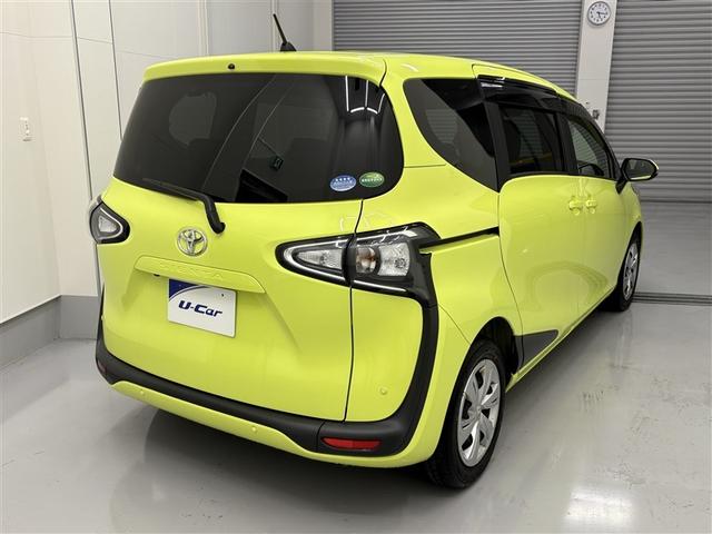 シエンタ Ｇ　ナビ・ＴＶ　スマートキープッシュスタート　アイドリングＳ　リアカメラ　ワンセグテレビ　フルオートエアコン　パワーウィンド　運転席エアバック　パワステ　キーフリーシステム　メディアプレイヤー接続　ＡＢＳ（5枚目）