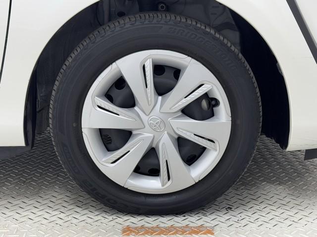 シエンタ ハイブリッド　Ｇ　セーフティーエディション　衝突軽減ブレーキ　スマキー　ＬＥＤヘッドライト　フルセグＴＶ　イモビライザー　１オーナー　クルーズコントロール　ウォークスルー　ＡＵＸ　記録簿有　バックモニター　エアバッグ　横滑り防止装置　ナビ・ＴＶ（19枚目）