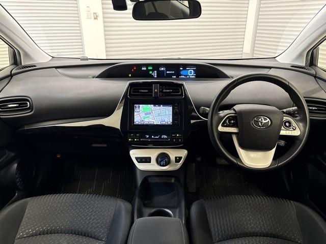 プリウス S DVD視聴可能 LEDヘット 地デジテレビ 盗難防止システム スマキー 100V電源 AC ナビ&TV ドライブレコーダー メディアプレイヤー接続 横滑り防止システム バックガイドモニター ABS(7枚目)