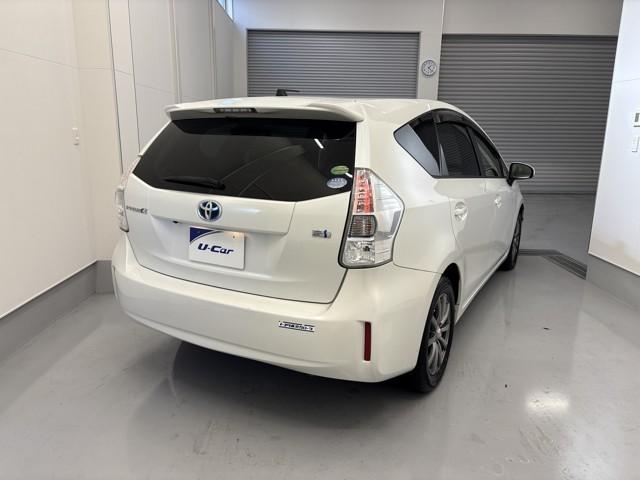 プリウスアルファ S スマキ- DVD視聴可 整備点検記録簿 リモコンキー 横滑り防止装置付き PW Bカメラ ナビ・TV サイドエアB AUX ETC車載器 ABS付き アルミホイール メモリーナビゲーション イモビ(6枚目)