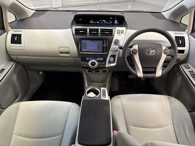 プリウスアルファ S スマキ- DVD視聴可 整備点検記録簿 リモコンキー 横滑り防止装置付き PW Bカメラ ナビ・TV サイドエアB AUX ETC車載器 ABS付き アルミホイール メモリーナビゲーション イモビ(7枚目)