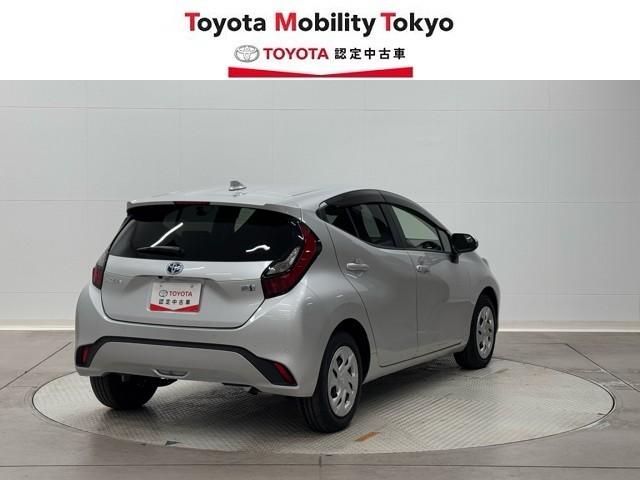 アクア X 踏み間違い防止 100V イモビ ドライブレコーダー ナビ 点検記録簿 LEDヘッドライト スマートキー 横滑り防止機能 キーレスエントリー オートクルーズ オートエアコン ETC カーテンエアバッグ(2枚目)