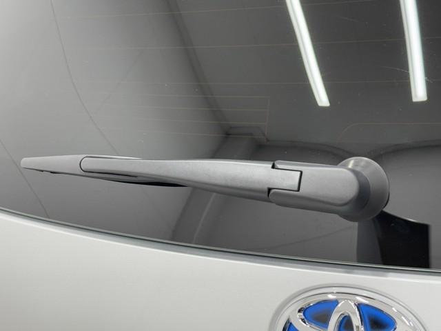 アクア X 踏み間違い防止 100V イモビ ドライブレコーダー ナビ 点検記録簿 LEDヘッドライト スマートキー 横滑り防止機能 キーレスエントリー オートクルーズ オートエアコン ETC カーテンエアバッグ(17枚目)