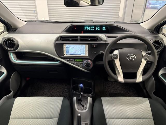 アクア S スマートキープッシュスタート キーレスエントリ イモビ ナビ&TV ワンオーナー車 オートエアコン デュアルエアバック ESC Bカメラ パワーウィンドウ AUX端子 SRS ワンセグTV ABS(7枚目)