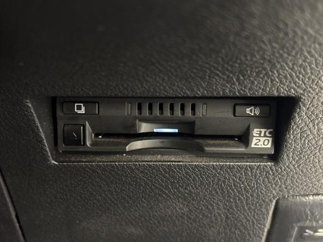 カローラフィールダー EX ドライブレコーダー 1セグ PW メディアプレイヤー接続 メモリナビ キーレス エアバッグ 記録簿 マニュアルエアコン 横滑り防止装置 ETC ナビ&TV イモビライザー アイドリングストップ ABS(7枚目)