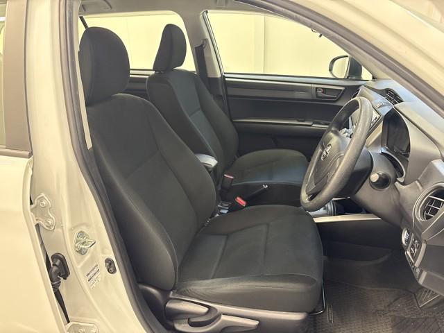 カローラフィールダー EX ドライブレコーダー 1セグ PW メディアプレイヤー接続 メモリナビ キーレス エアバッグ 記録簿 マニュアルエアコン 横滑り防止装置 ETC ナビ&TV イモビライザー アイドリングストップ ABS(9枚目)