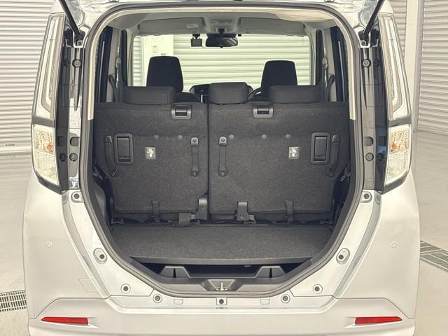 ルーミー カスタムG アイドリング 両側電動SD LEDヘット バックビューモニター 衝突回避ブレーキ フルフラット 地デジ スマートキー メモリナビ クルーズコントロール 点検記録簿 DVD ETC ドライブレコーダー(11枚目)