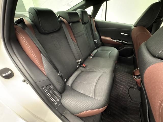 クラウンハイブリッド S Cパッケージ 衝突軽減B 盗難防止システム ワンオーナ エアバッグ クルコン Bカメラ LEDヘッドライト アイドリングストップ フルセグTV AC100V電源 スマートキー&プッシュスタート パワーシート アルミ(10枚目)