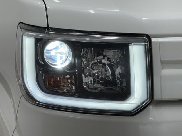 ピクシスメガ Ｇターボ　ＳＡＩＩＩ　エアコン　誤発進抑制　フルセグテレビ　Ｂカメ　Ａストップ　インテリキー　ＤＶＤ　横滑り防止装置　１オーナー　ＬＥＤヘッドライト　ドライブレコーダー　ＡＢＳ　ＰＳ　アルミホイール　ＥＴＣ　エアバッグ（17枚目）