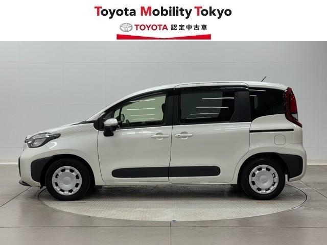 シエンタ ハイブリッドＸ　盗難防止　横滑り防止装置付　衝突軽減ブレーキ　スマキー　Ｂカメラ　メモリーナビ　ドライブレコーダー　ＥＴＣ　アイドリングストップ　ＡＢＳ　ワンオーナー　記録簿　フルフラット　クルコン　オートエアコン（3枚目）