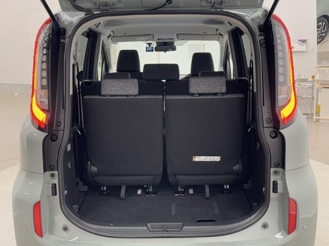 シエンタ ハイブリッドＺ　ＴＳＳ　ワンオーナ　フルフラットシート　エアバック　アルミ　キーレスエントリー　イモビライザー　整備記録簿　バックモニター　ＬＥＤヘッドライト　ＥＴＣ車載器　横滑り防止　スマートキー　オートエアコン（15枚目）