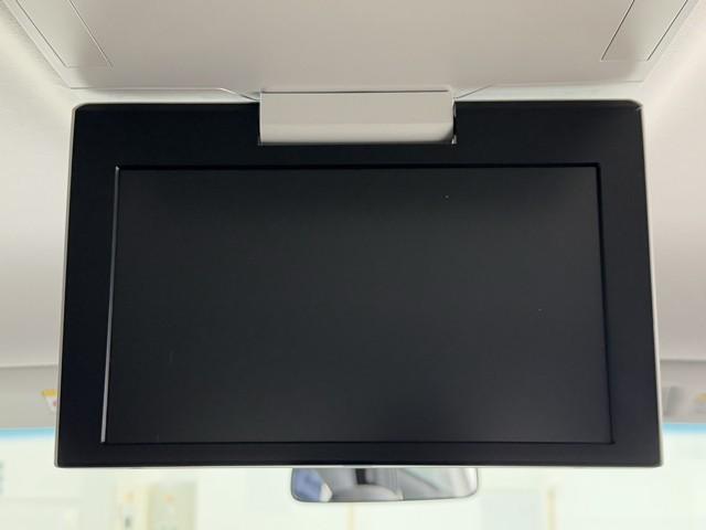 エスティマハイブリッド アエラス　プレミアム　ミュージックプレイヤー接続可　電動シート　ドライブレコーダー　オートエアコン　バックガイドモニター　オートクルーズコントロール　ＤＶＤ再生　メモリナビ　両自動ドア　イモビライザー　スマートキー　ＡＢＳ（16枚目）