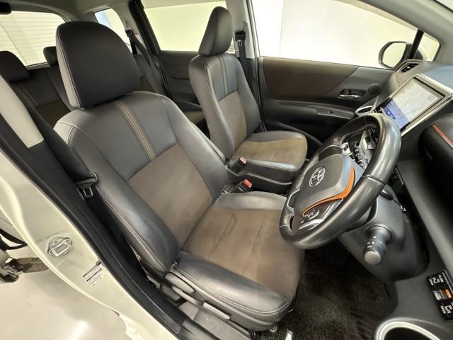 シエンタ ハイブリッドＧ　クエロ　点検記録簿　地デジＴＶ　盗難防止　横滑り防止　ＬＥＤライト　クルコン　ドライブレコーダー　スマートキー　ＥＴＣ　１オーナー　バックモニタ　ＤＶＤ　オ－トエアコン　ＡＵＸ　メモリ－ナビ　エアバッグ（10枚目）