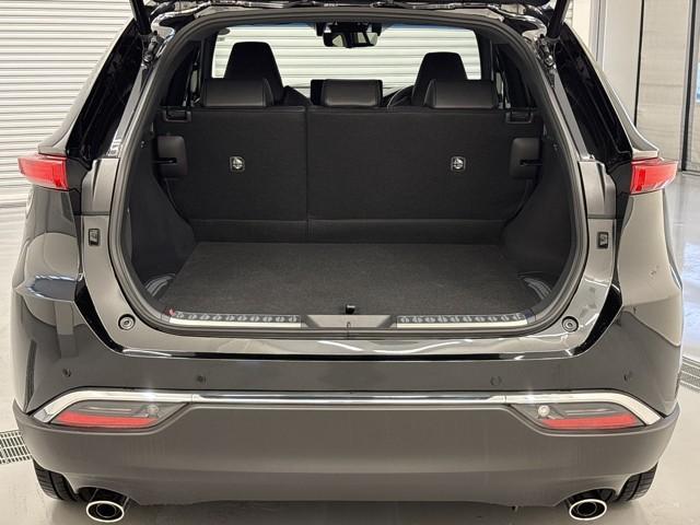 ハリアー Ｚ　バックモニター　寒冷地仕様車　地デジＴＶ　衝突軽減システム　記録簿　ドラレコ　横滑防止装置　盗難防止装置　クルコン　ＬＥＤライト　電動シート　ＥＴＣ　オートエアコン　メモリナビ　ＡＷＤ　アルミホイール（11枚目）