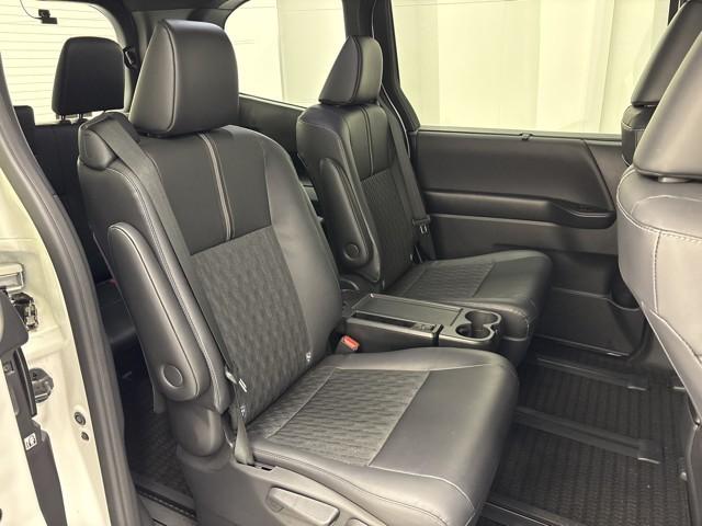 ノア Ｓ－Ｚ　アルミホイール　デュアルエアコン　クルーズコントロール　記録簿　盗難防止装置　ＬＥＤライト　両側自動ドア　メモリーナビ　キーレス　横滑り防止　ナビＴＶ　ワンオーナー　三列シート　ＤＶＤ再生　エアコン（12枚目）