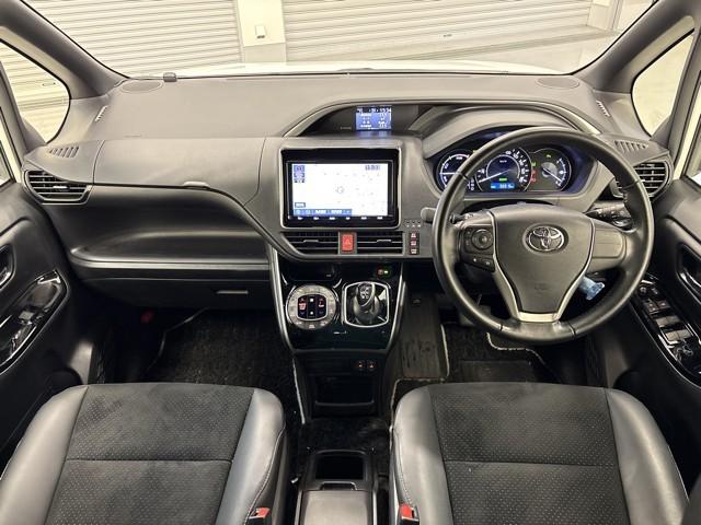 �V�b�N�ȐF�g���̉^�]�Ȏ���ł��ˁB��������Ƃ����f�U�C���ŏ�i�ȐF�g���ł��B���S�n�̗ǂ��^�]�ȁA���������Ă��郊���b�N�X�ł���f�U�C���������ł��ˁB