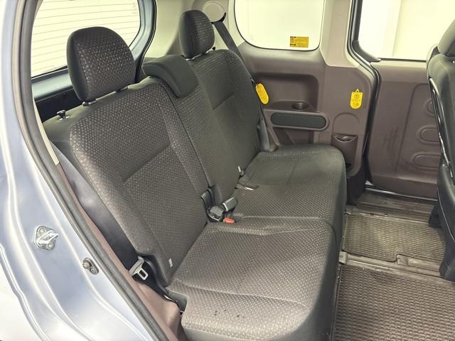 �����L�X�̍���S�n�ǍD�A��Ȃł���B�@�h���C�r���O���A�����ԓ����̐��ŋ���̂��đ�ςł���ˁB�@���������Ă�����̂�����A�����b�N�X�ł���V�[�g�������ł���ˁB