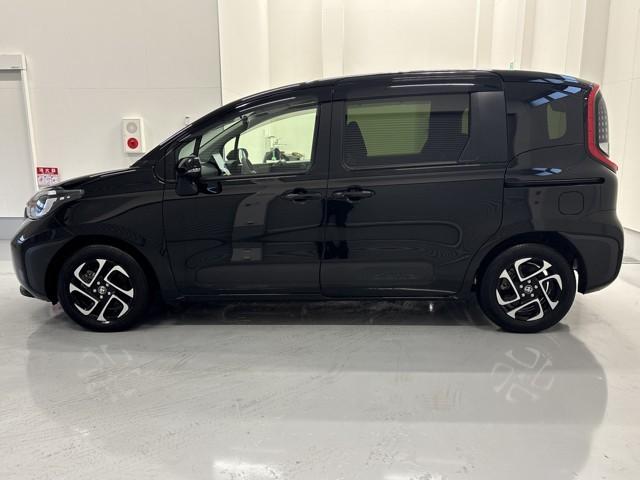 ���Ђł́A���w����̃A�t�^�[�T�[�r�X���p�����Ă��񋟂ł���u�����E��t�E�_�ސ�E��ʁE���E�R���v�̂��q�l�ւ̔̔��Ɍ��肳���Ă��������Ă���܂��B