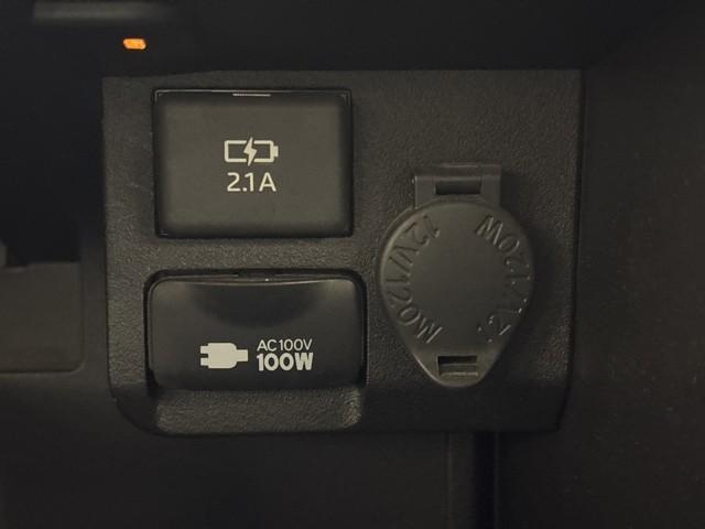 プロボックス ハイブリッドＦ　盗難防止　Ｗエアバッグ　バックガイドモニター　アイドリンストップ　ドライブレコーダー　１００Ｖ電源　パワーウインドウ　メモリナビ　ＡＵＸ　ワイヤレスキー　ＡＣ　ＤＶＤ　パワステ　フルセグＴＶ　ＥＴＣ（9枚目）