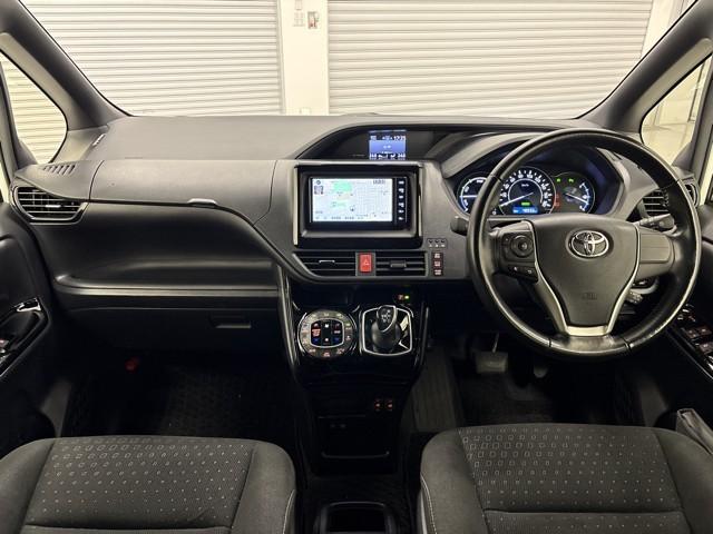 �V�b�N�ȐF�g���̉^�]�Ȏ���ł��ˁB��������Ƃ����f�U�C���ŏ�i�ȐF�g���ł��B���S�n�̗ǂ��^�]�ȁA���������Ă��郊���b�N�X�ł���f�U�C���������ł��ˁB