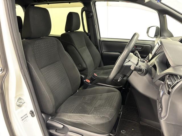 �V���v���Ȃ������S�n�̗ǂ��V�[�g�ł��B�@�z�[���h�����ǂ��̂Œ����h���C�r���O�ł����ɂ�����ł��B