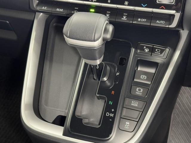 �e���݂₷���V�t�g�ł��B�@�⓹��M���̑������{�ł͑��삪�ȒP�ł����ł��B�@�V�t�g�`�F���W���₷�����ɍl�����Ĕz�u����Ă���̂ő��삵�Ղ��ł���B