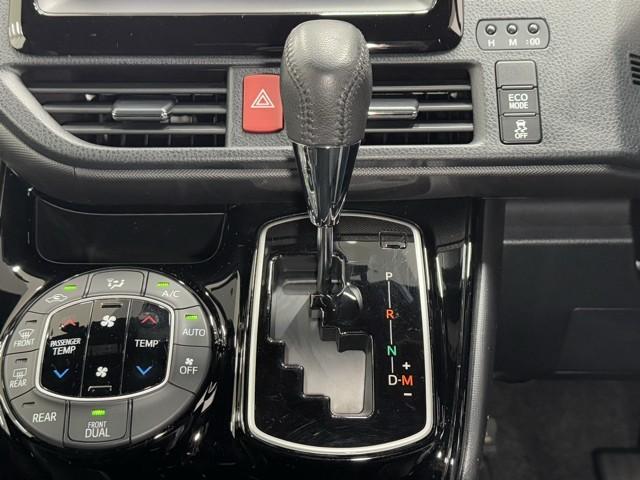 �e���݂₷���V�t�g�ł��B�@�⓹��M���̑������{�ł͑��삪�ȒP�ł����ł��B�@�V�t�g�`�F���W���₷�����ɍl�����Ĕz�u����Ă���̂ő��삵�Ղ��ł���B