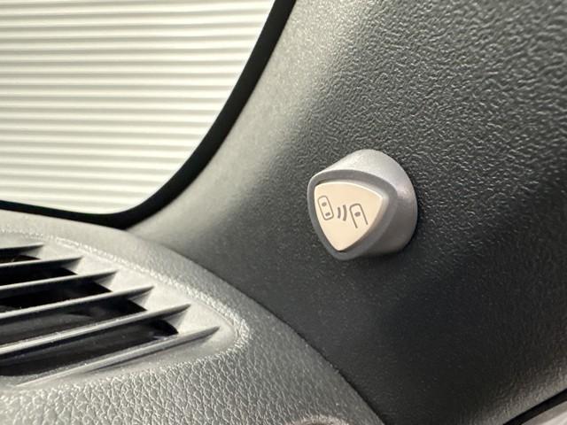 �ڂ����������e�A�d�l���ɂ��܂��Ă̓X�^�b�t�ɂ��⍇���������B