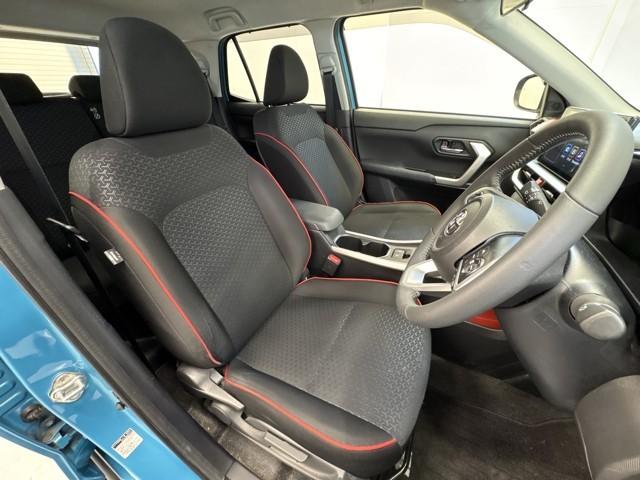 �V���v���Ȃ������S�n�̗ǂ��V�[�g�ł��B�@�z�[���h�����ǂ��̂Œ����h���C�r���O�ł����ɂ�����ł��B