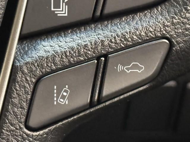 ���[�_�[�N���[�Y�R���g���[���ł��B�@�O�̎ԂƂ̋��������[�_�[�ő�����̎Ԋԋ����ɕۂ��Ă���܂���B�ڍׂ̓X�^�b�t�܂ŁB