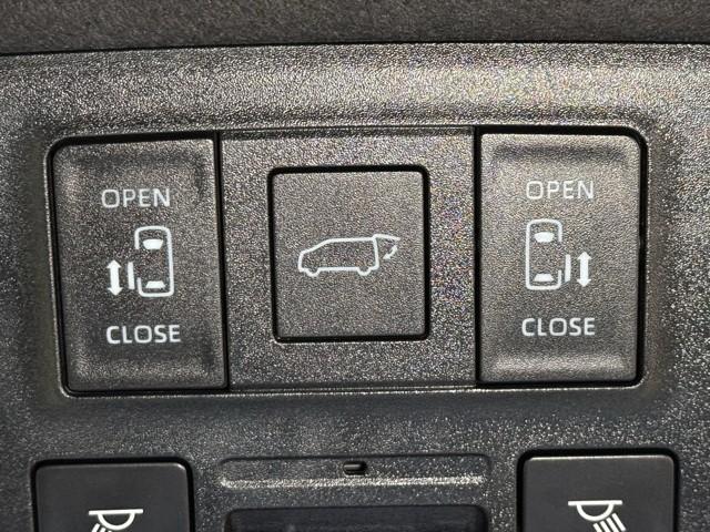 �p���[�X���C�h�h�A�����ŏ�~�胉�N���N�I�@�J���X�C�b�`��Ń����^�b�`�ł���B�@���q�l�₨�N���̕������S���Ă����ł��܂��B�@�⓹�ŊJ���d���Ȃ��Ă��܂����ɕ֗��ł���B