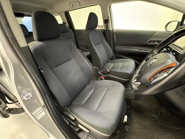 �V���v���Ȃ������S�n�̗ǂ��V�[�g�ł��B�@�z�[���h�����ǂ��̂Œ����h���C�r���O�ł����ɂ�����ł��B