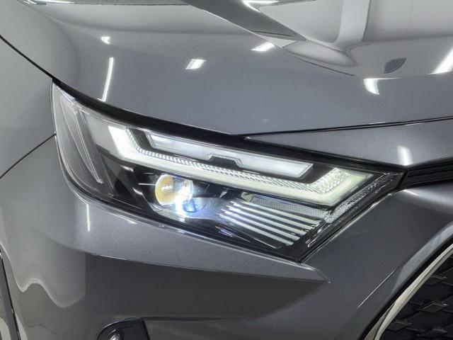 ���邢���C�g���铹�𖾂邭�Ƃ炵�Ă���܂��B�@�^�]�����ŁA���H�󋵂������ɑ����F���ł��邩�d�v�ȃ|�C���g�ł��B�@���F�����Â��������邭�Ƃ炵�Ă���܂���B