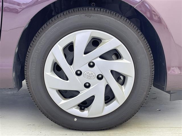 アクア Ｇ　禁煙　純正ナビ　クルーズコントロール　ＥＴＣ　オートライト　車両接近通報装置　スマートキー　エンジンスタートボタン　Ｂｌｕｅｔｏｏｔｈ　フルセグテレビ　ＣＤ　ＤＶＤ　ＬＥＤヘッドライト（14枚目）
