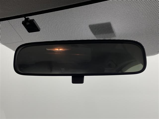 アクア Ｇ　禁煙　純正ナビ　クルーズコントロール　ＥＴＣ　オートライト　車両接近通報装置　スマートキー　エンジンスタートボタン　Ｂｌｕｅｔｏｏｔｈ　フルセグテレビ　ＣＤ　ＤＶＤ　ＬＥＤヘッドライト（23枚目）