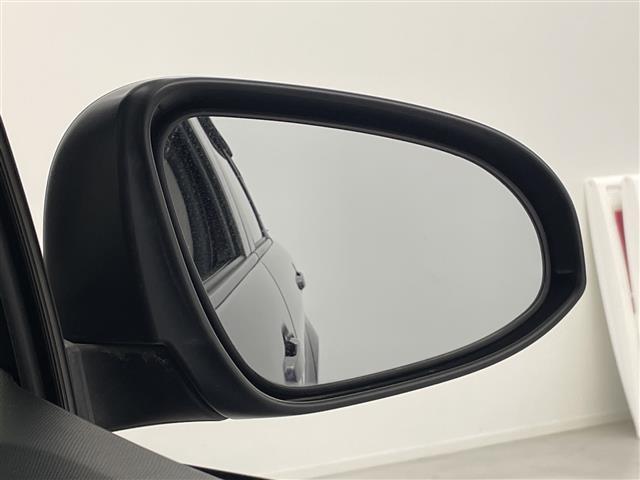 アクア Ｇ　禁煙　純正ナビ　クルーズコントロール　ＥＴＣ　オートライト　車両接近通報装置　スマートキー　エンジンスタートボタン　Ｂｌｕｅｔｏｏｔｈ　フルセグテレビ　ＣＤ　ＤＶＤ　ＬＥＤヘッドライト（27枚目）