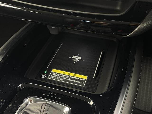 ヴェゼル e:HEV Z 登録済未使用 ホンダコネクトディスプレイ ナビ機能 フルセグ バックカメラ ETC ワイヤレス充電 ブラックフロントグリル パワーバックドア シーケンシャルターンランプ ブラインドスポットモニター(8枚目)